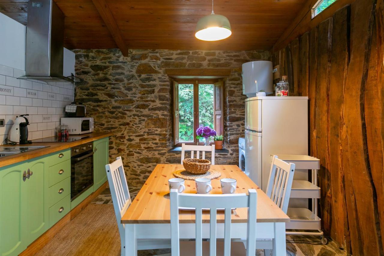 Casas Del Molino - Muinos Do Mainzoso Turismo Rural Paderne Bagian luar foto