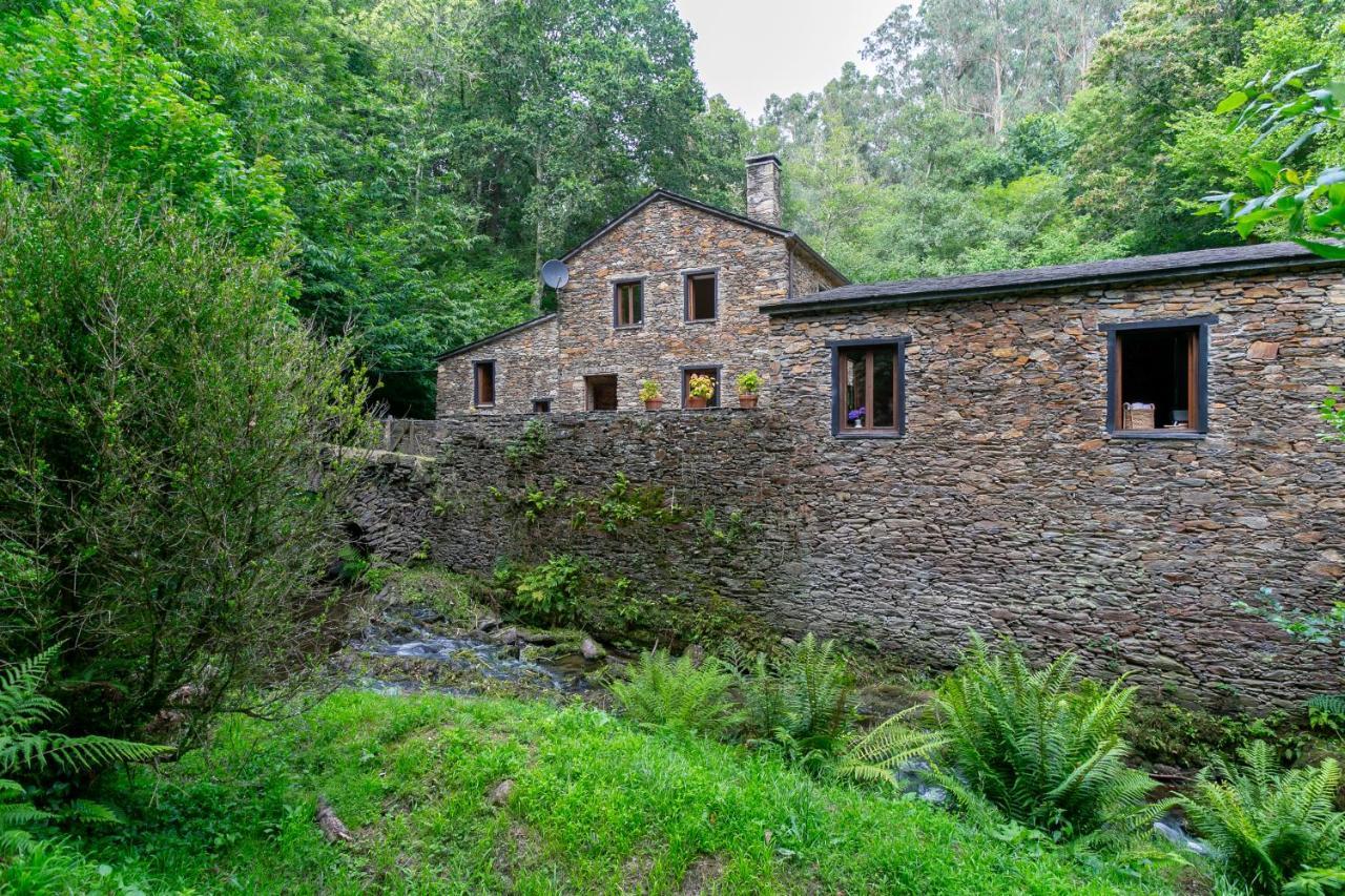 Casas Del Molino - Muinos Do Mainzoso Turismo Rural Paderne Bagian luar foto