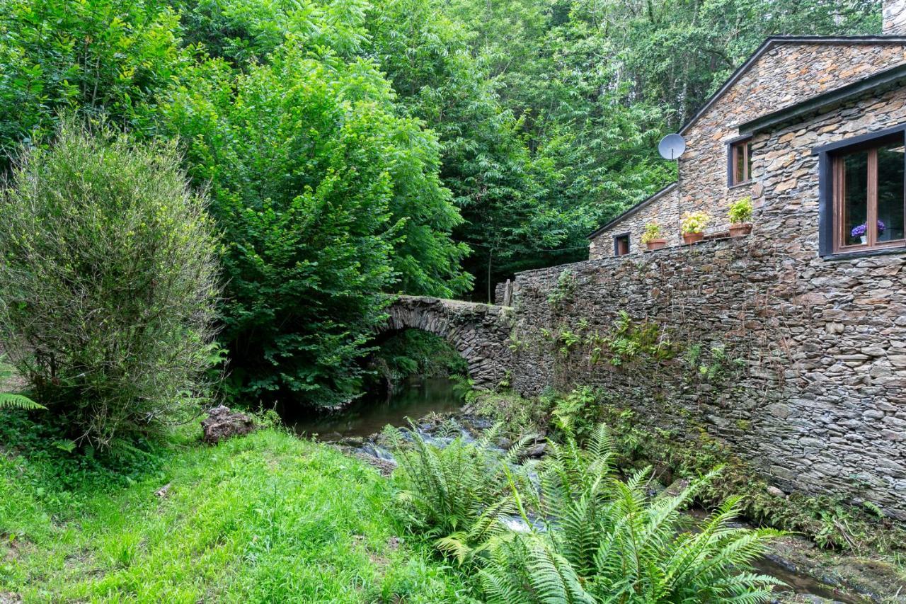 Casas Del Molino - Muinos Do Mainzoso Turismo Rural Paderne Bagian luar foto