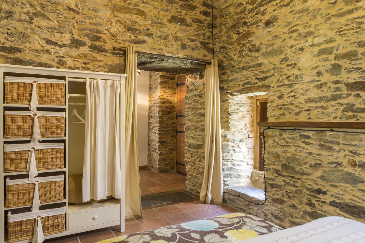 Casas Del Molino - Muinos Do Mainzoso Turismo Rural Paderne Bagian luar foto